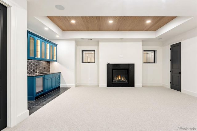 916 S High Street, Denver, CO 80209