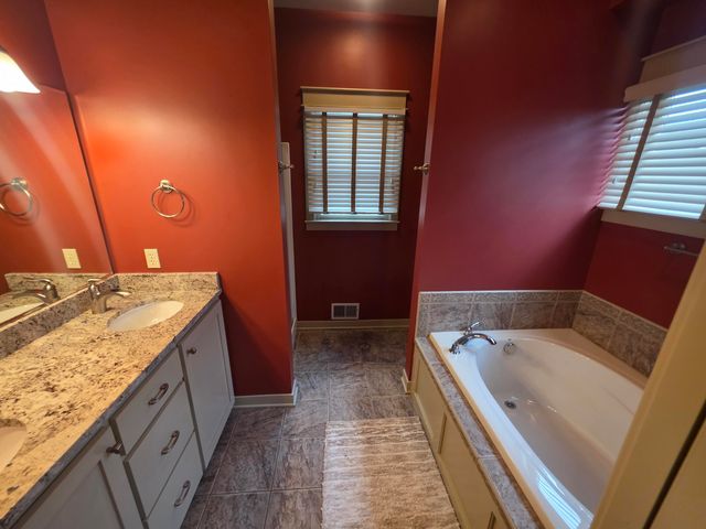 1494 Ponstein Drive, Hudsonville, MI 49426