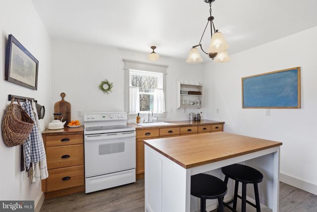 412 THREE BRIDGE RD, Newfield, NJ 08344