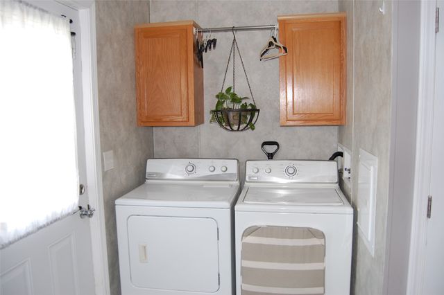 8215 TIMBERWOOD Lane, Erie, PA 16509