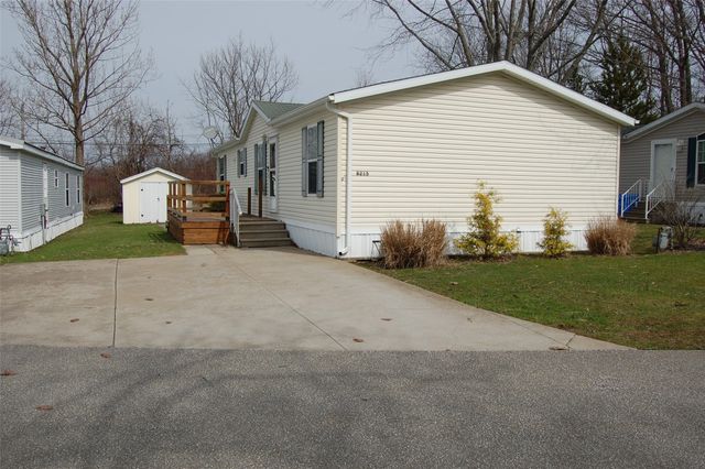 8215 TIMBERWOOD Lane, Erie, PA 16509