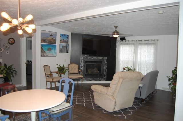 8215 TIMBERWOOD Lane, Erie, PA 16509