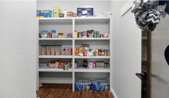 4354 Peak Ln, Elgin, OK 73538