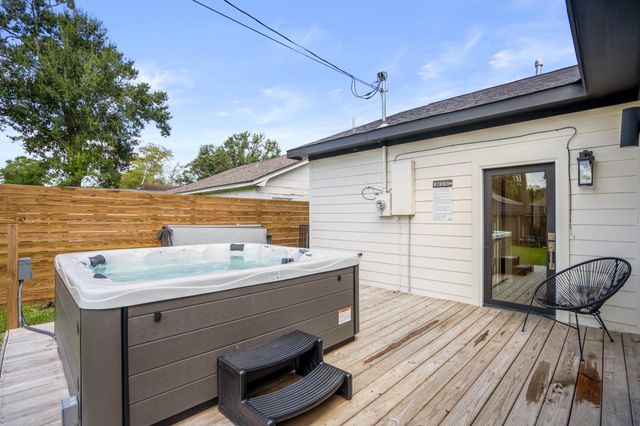 3878 Arbor Street, Houston, TX 77004