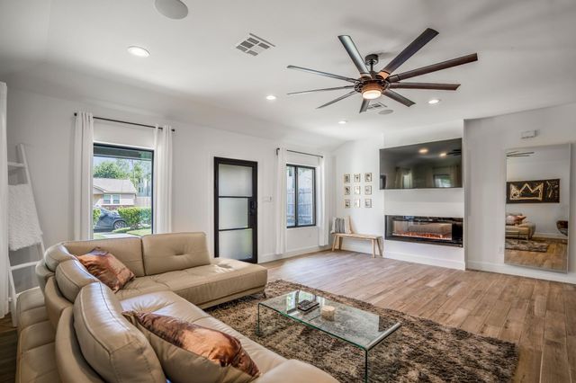 3878 Arbor Street, Houston, TX 77004