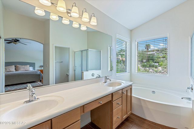 4456 N Saddle View Drive, Tucson, AZ 85750