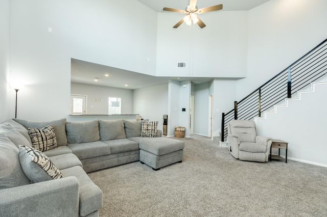 3640 Crosspointe Pass, Angleton, TX 77515