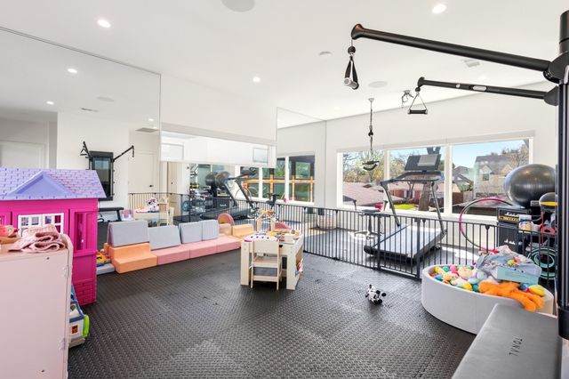 3871 Clover Lane, Dallas, TX 75220