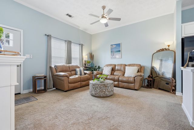 573 Tropical Way, Freeport, FL 32439