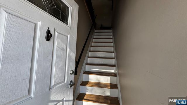 210 Washington Drive, Ramsey, NJ 07446