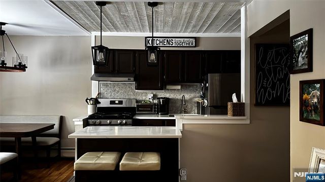 210 Washington Drive, Ramsey, NJ 07446