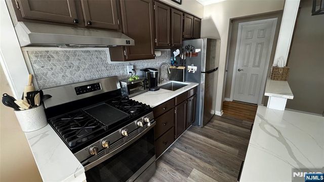 210 Washington Drive, Ramsey, NJ 07446