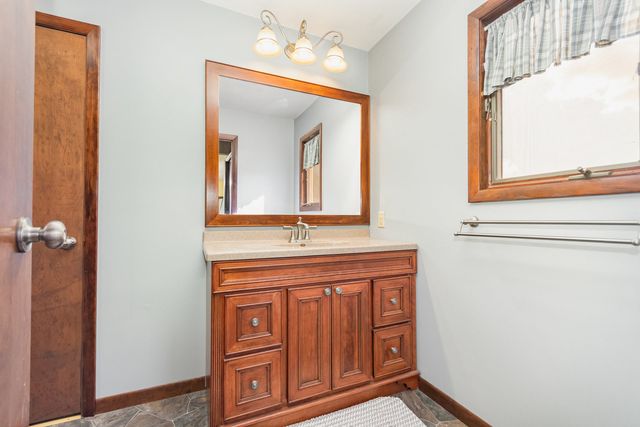 5180 E Mcardle Road, Coal City, IL 60416