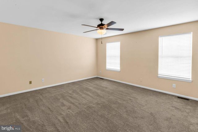 301 PLATINUM CT, Glassboro, NJ 08028