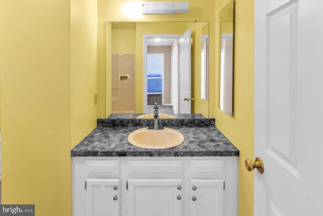 301 PLATINUM CT, Glassboro, NJ 08028