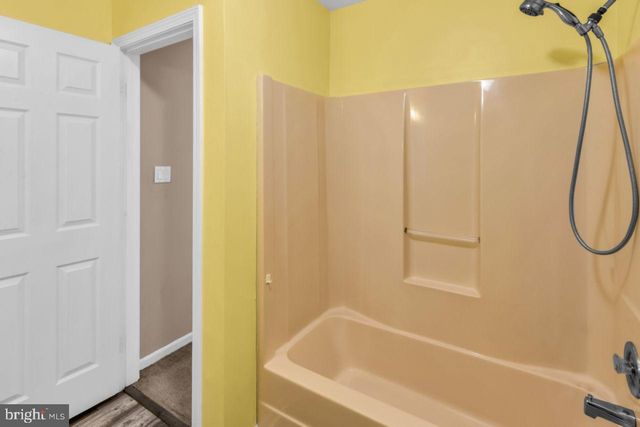 301 PLATINUM CT, Glassboro, NJ 08028