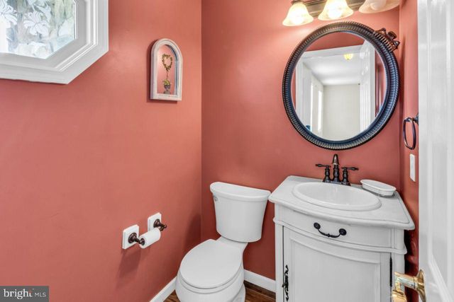 301 PLATINUM CT, Glassboro, NJ 08028
