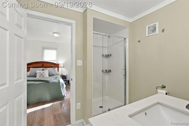 5250 Van Winkle Street, Brighton, MI 48116