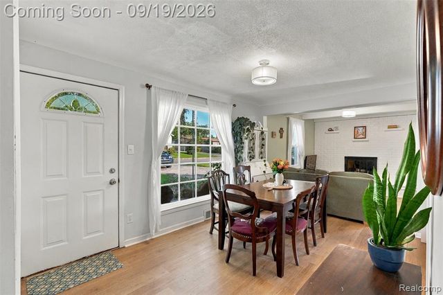 5250 Van Winkle Street, Brighton, MI 48116