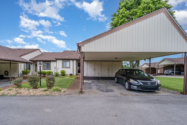 1053 Heritage Dr, Madison, TN 37115