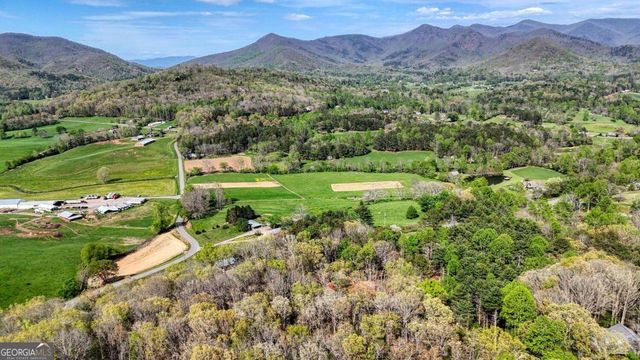 74 Timber Lane, Blairsville, GA 30512