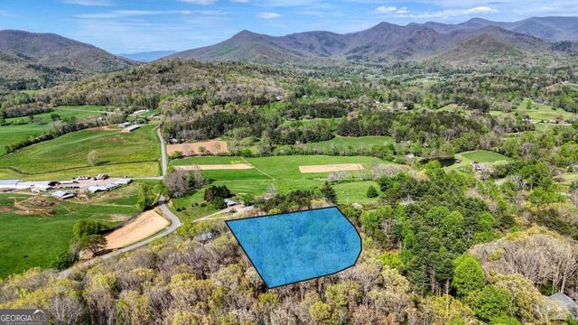 74 Timber Lane, Blairsville, GA 30512