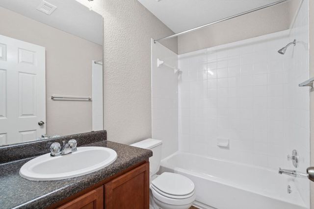 315 Lidell ST, Hutto, TX 78634