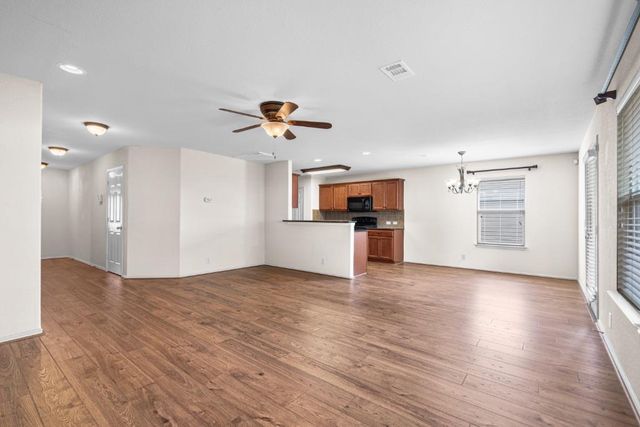 315 Lidell ST, Hutto, TX 78634