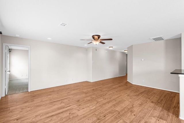 315 Lidell ST, Hutto, TX 78634