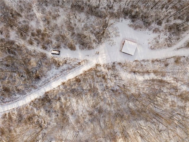 25 Veranda Lane, Elkview, WV 25071