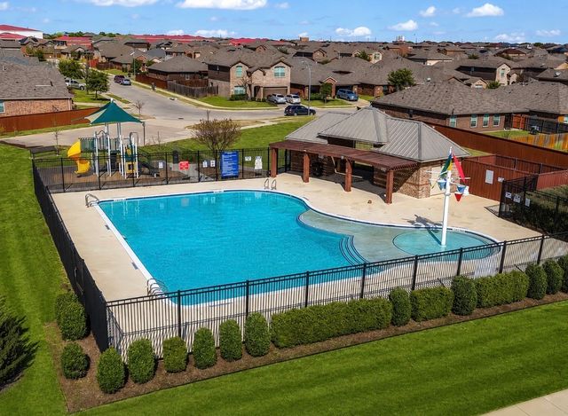 6352 Seagull Lane, Fort Worth, TX 76179