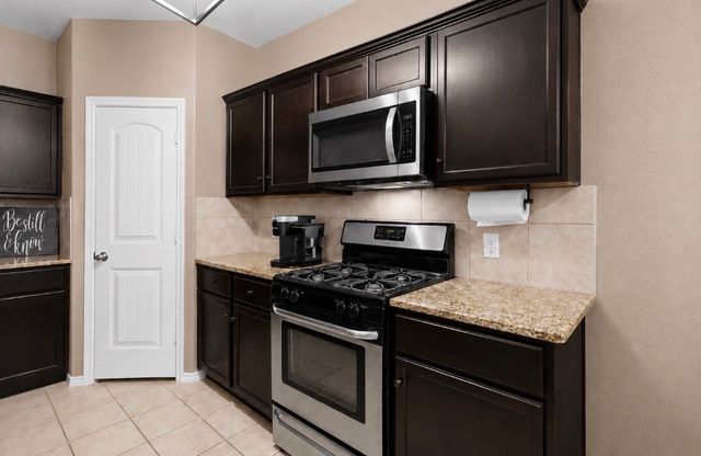 6352 Seagull Lane, Fort Worth, TX 76179