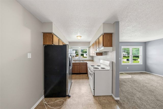 707 & 715 E Mckinley Avenue, Des Moines, IA 50315