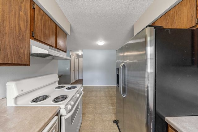 707 & 715 E Mckinley Avenue, Des Moines, IA 50315