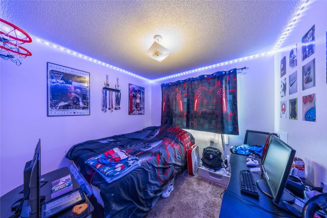 707 & 715 E Mckinley Avenue, Des Moines, IA 50315