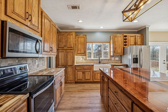 2901 Campground Hollow Road, Nunnelly, TN 37137