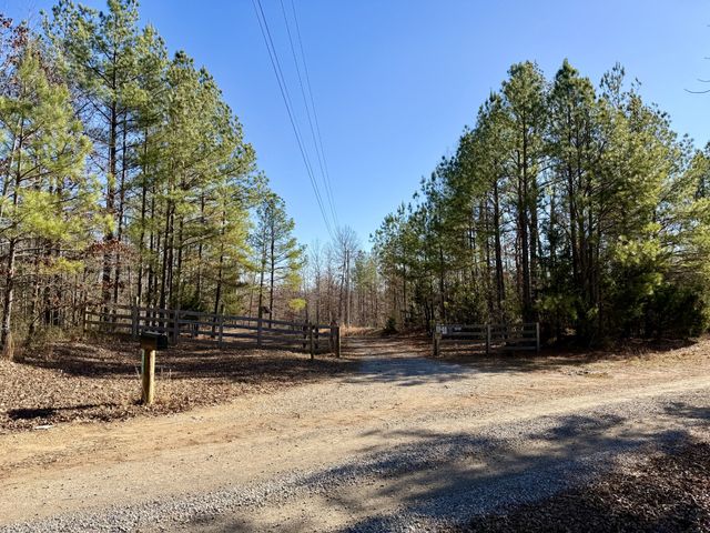 2901 Campground Hollow Road, Nunnelly, TN 37137