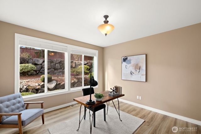 3010 219th Avenue E, Lake Tapps, WA 98391