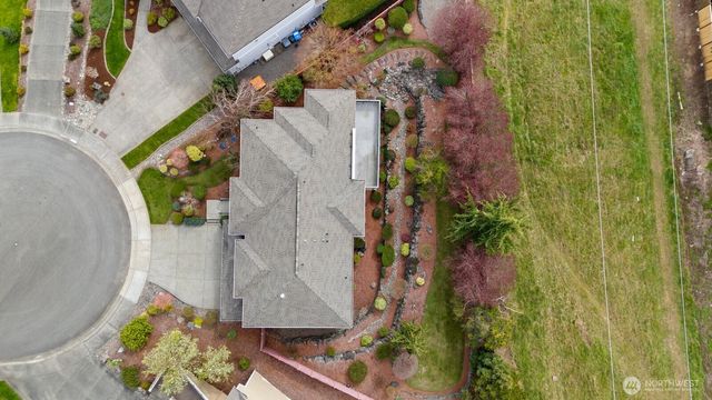 3010 219th Avenue E, Lake Tapps, WA 98391