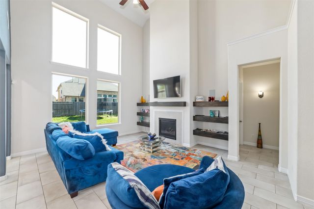 9410 Isabel Bay Lane, Cypress, TX 77433