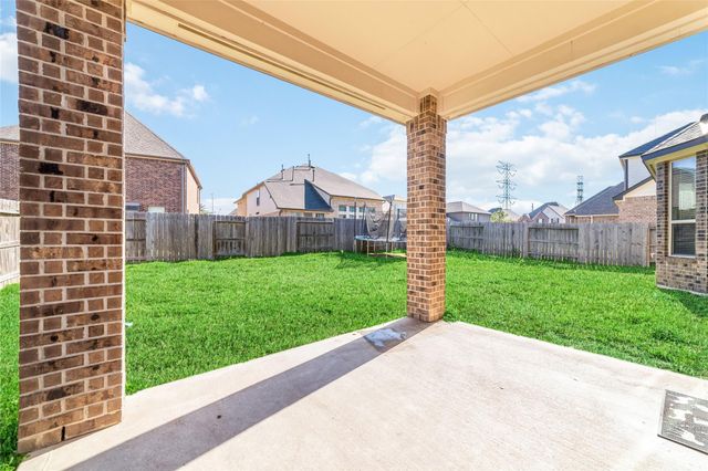 9410 Isabel Bay Lane, Cypress, TX 77433