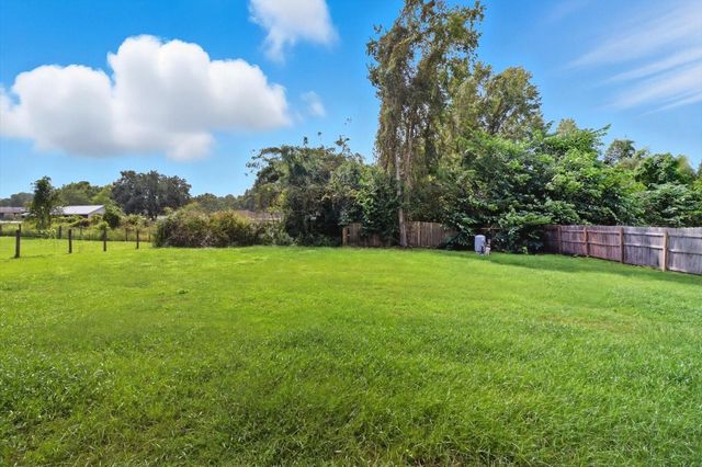 19857 SW FLAMINGO DRIVE, Dunnellon, FL 34431