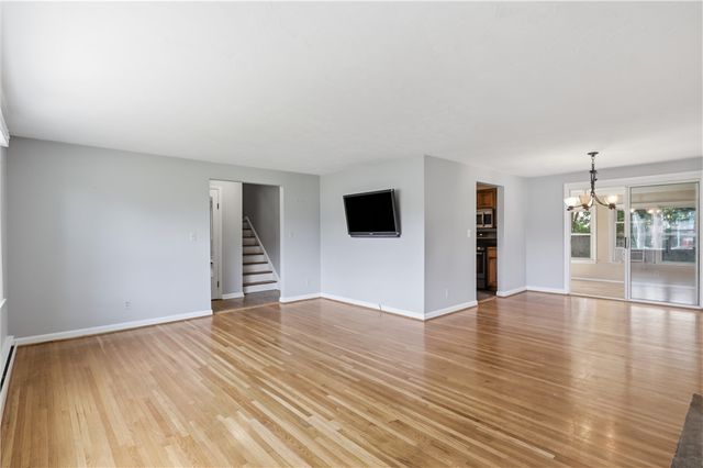 58 Kirkland Drive, Penfield, NY 14580