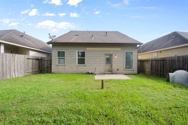 9412 Savannah Holly Drive, Houston, TX 77075