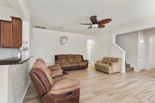 9412 Savannah Holly Drive, Houston, TX 77075