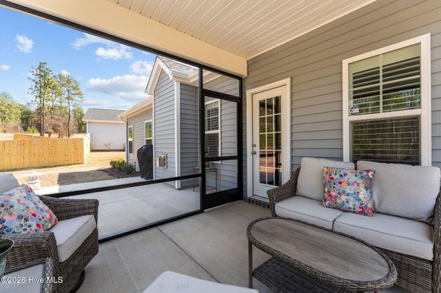 207 Rough Ridge Trail 13, Aberdeen, NC 28315