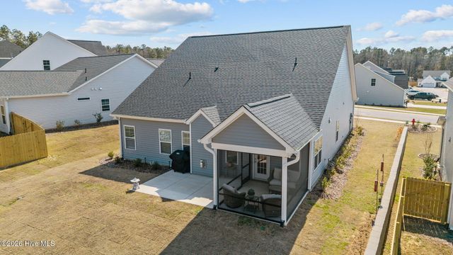 207 Rough Ridge Trail 13, Aberdeen, NC 28315