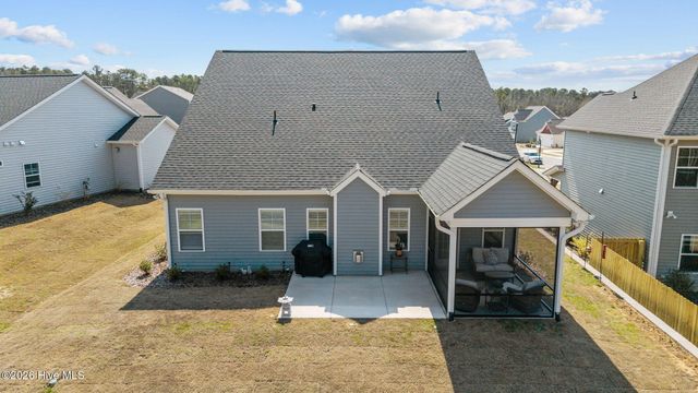 207 Rough Ridge Trail 13, Aberdeen, NC 28315