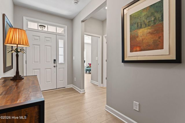 207 Rough Ridge Trail 13, Aberdeen, NC 28315