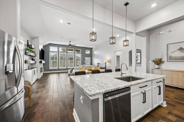 19102 Shoreside Terrace, Manvel, TX 77578